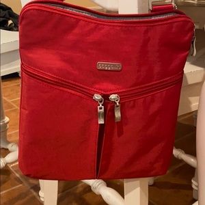 Red Baggallini purse